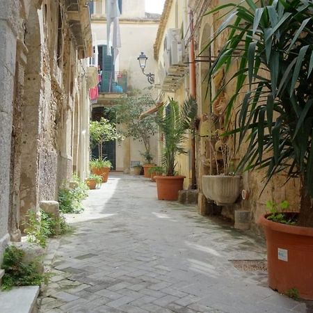 La Casa Al Castello Maniace Villa Syracuse Eksteriør billede